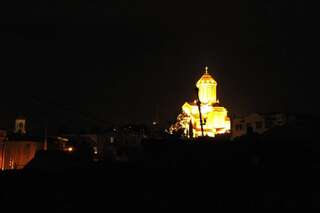 Отель Hotel Garden House Тбилиси Улучшенный двухместный номер с 1 кроватью или 2 отдельными кроватями-13