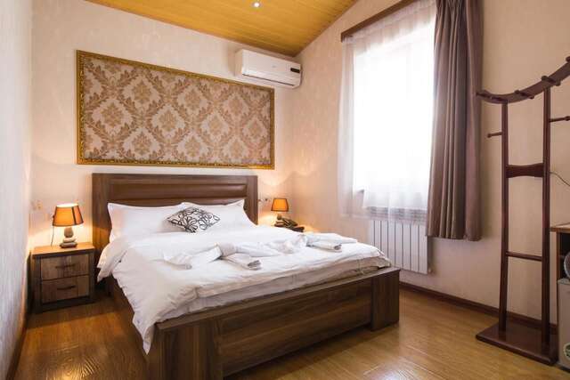 Отель Hotel Garden House Тбилиси-3