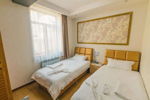 Отель Hotel Garden House Тбилиси-5