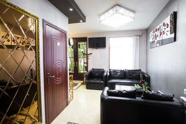 Отель Hotel Garden House Тбилиси-34